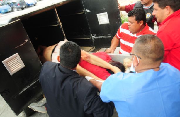 Emergencias-Hospital-Barquisimeto-CastroEl-Informador_NACIMA20130125_0617_3