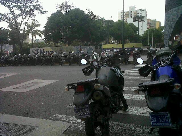Resultado de imagen para Caracas militarizada
